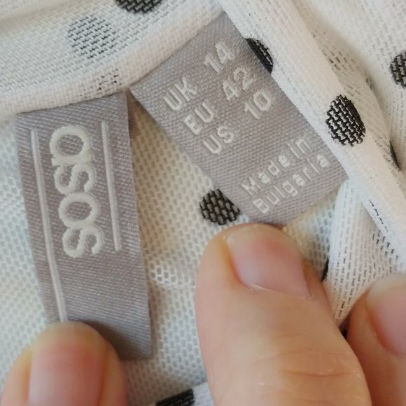 ASOS Long Sleeve Cropped White w/Black Polka Dots Top SZ 10 - Picture 2 of 11